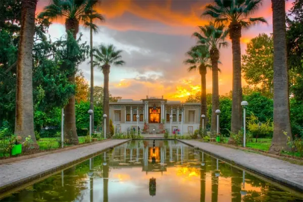 باغ عفیف‌آباد